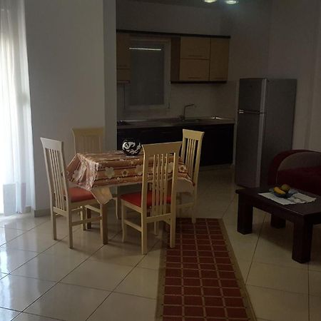 Faik Shehu Apartments ドゥラス エクステリア 写真