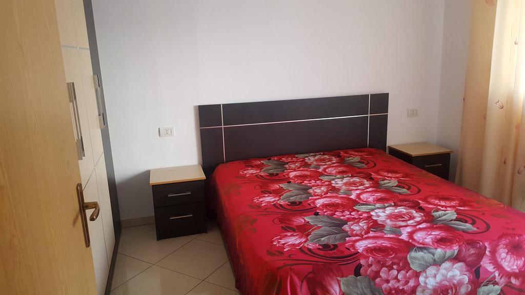 Faik Shehu Apartments ドゥラス エクステリア 写真
