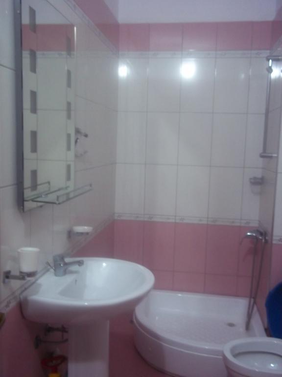 Faik Shehu Apartments ドゥラス エクステリア 写真