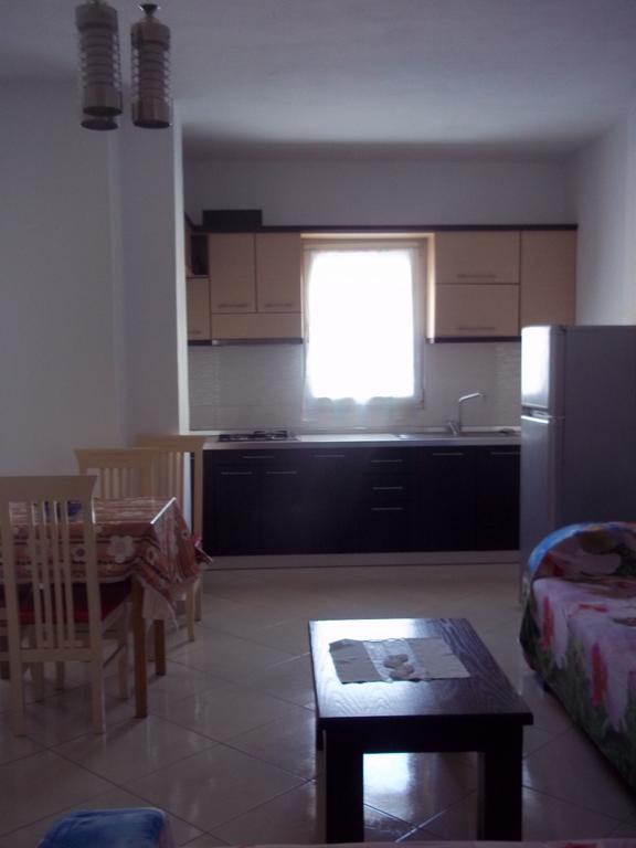 Faik Shehu Apartments ドゥラス エクステリア 写真