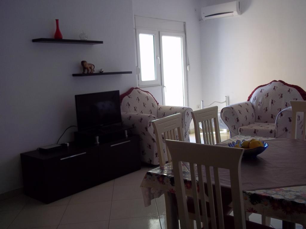 Faik Shehu Apartments ドゥラス エクステリア 写真