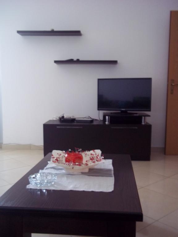 Faik Shehu Apartments ドゥラス エクステリア 写真