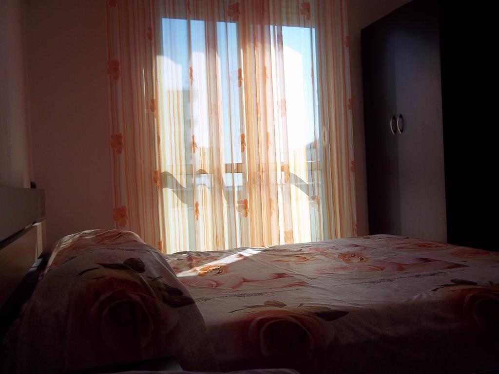 Faik Shehu Apartments ドゥラス エクステリア 写真