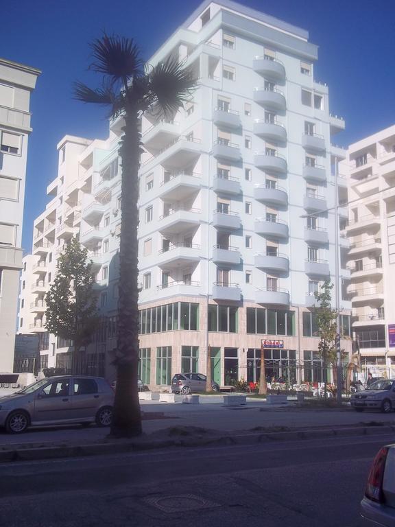 Faik Shehu Apartments ドゥラス エクステリア 写真